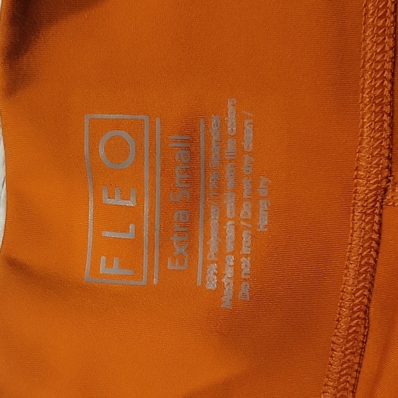 Fleo Rust rewards Apex short - Picture 2 of 3